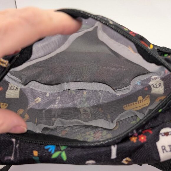 JANSPORT Belt Bag/ Cross Body; Dia de los Muertos design; VERY CLEAN - Picture 5 of 8